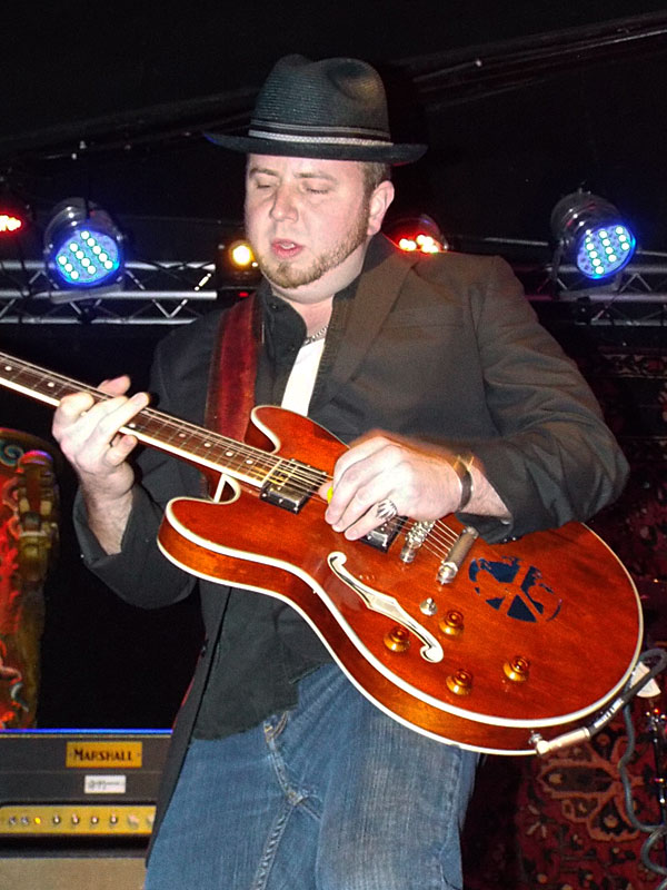 Will Owen Gage band in San Antonio, Texas, on Nov. 26, 2017. - photo by Joe Alexander