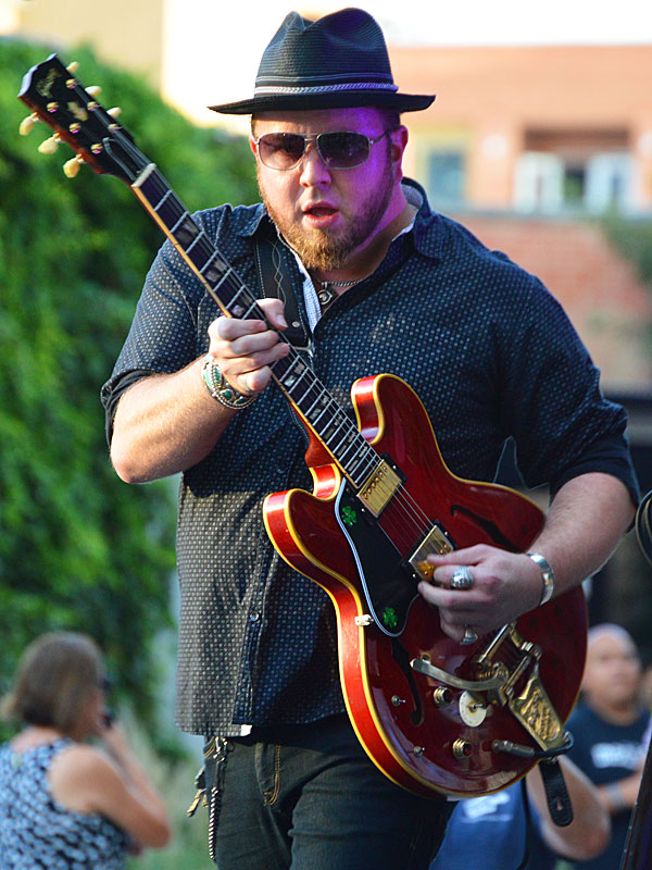 Will Owen Gage played with Mitch Webb and The Swindles at Canciones at The Pearl on Friday, July 27, 2019. – photo by Joe Alexander